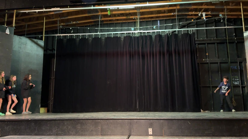 Moon Low Inters 2025